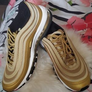 Nike Gold Air Max